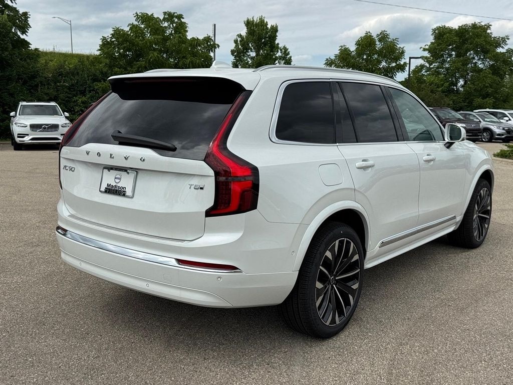 New 2026 Volvo XC90 plug-in hybrid T8 Plus 7-Seater SUV