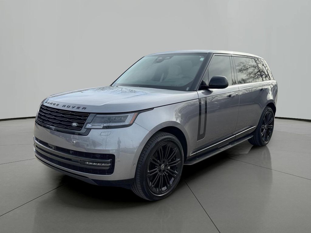2025 Land Rover Range Rover SE