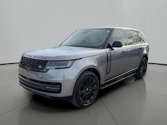 2025 Land Rover Range Rover P400 SE 7 Seat SUV