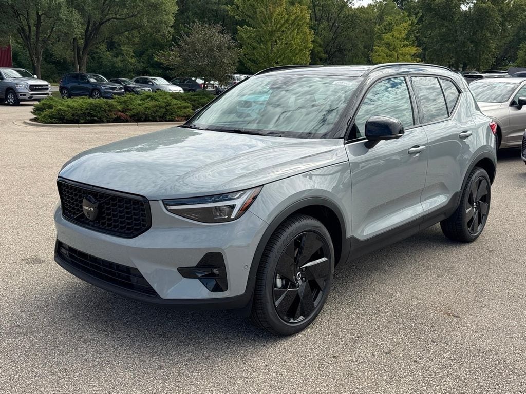 New 2026 Volvo XC40 B5 Ultra Black Edition SUV