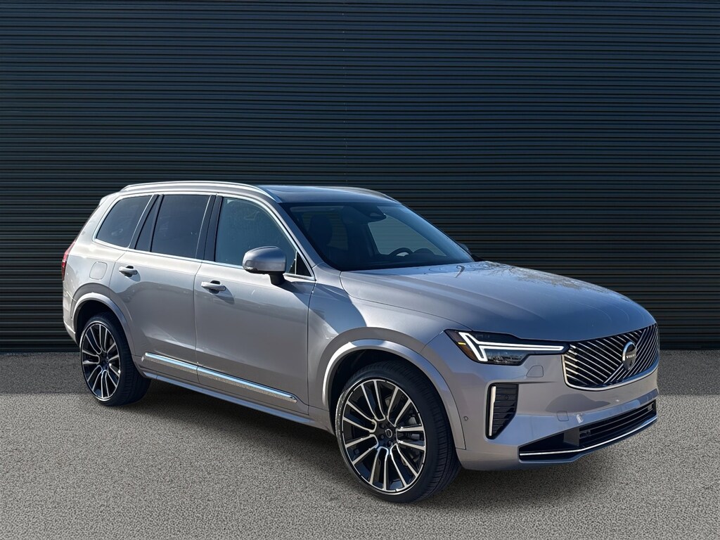 New 2026 Volvo XC90 B6 Plus 7-Seater SUV