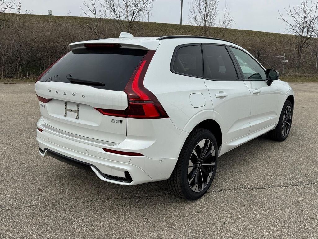 New 2026 Volvo XC60 B5 Plus SUV