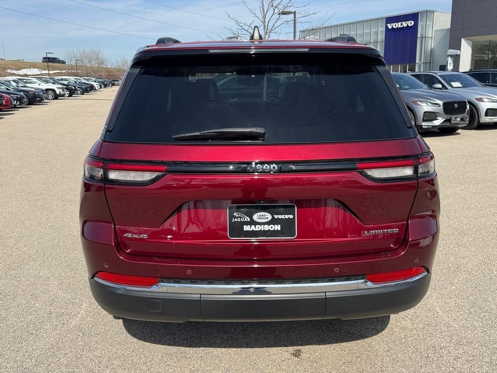 Used 2023 Jeep Grand Cherokee Limited SUV