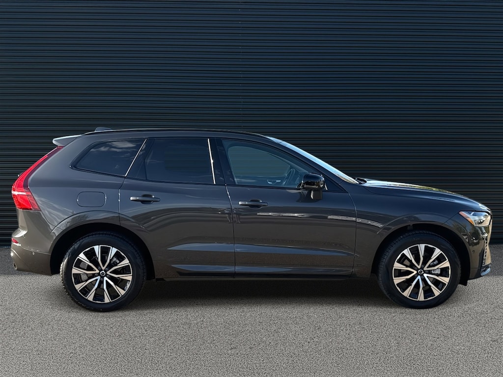 Certified 2025 Volvo XC60 B5 Plus SUV