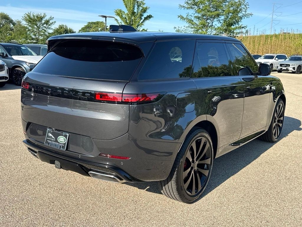 Used 2026 Land Rover Range Rover Sport P400 Dynamic SE SUV