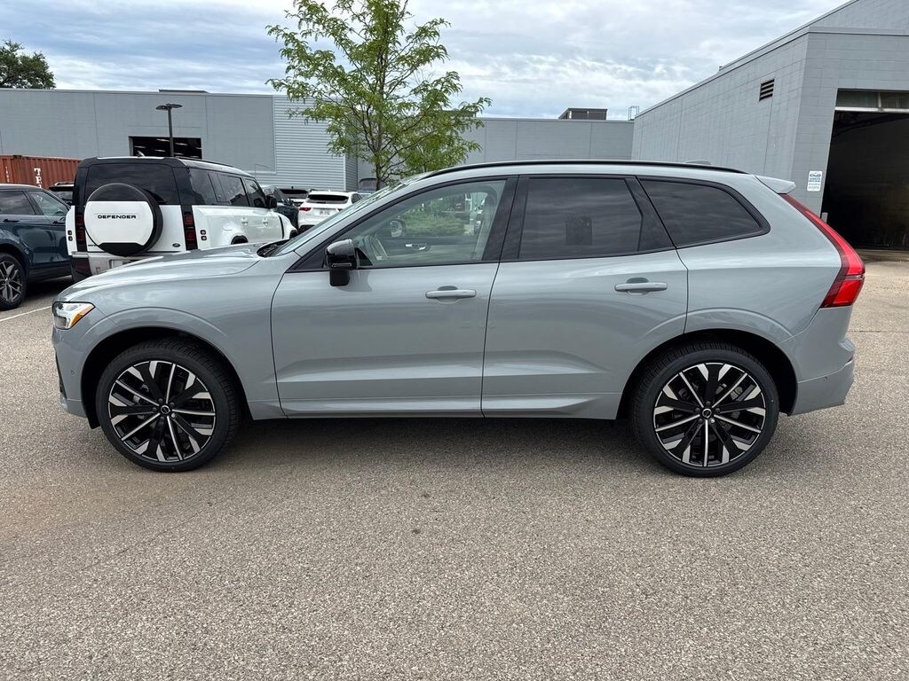New 2026 Volvo XC60 B5 Ultra SUV