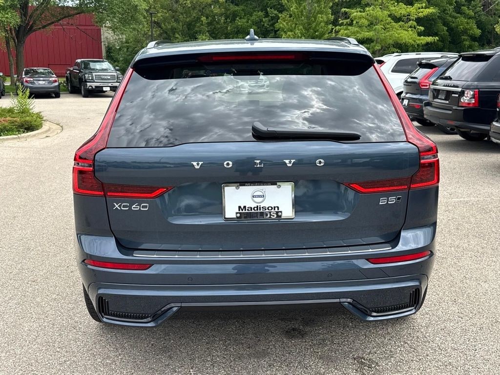 New 2026 Volvo XC60 B5 Ultra SUV
