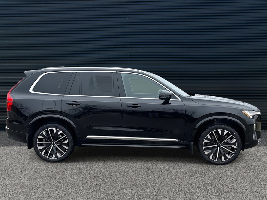 New 2026 Volvo XC90 plug-in hybrid T8 Plus 7-Seater SUV