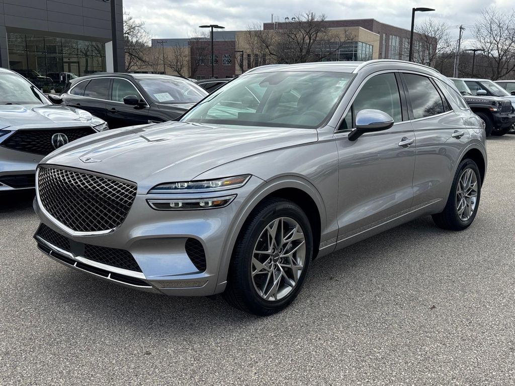2025 Genesis GV70 2.5T Standard AWD's photo