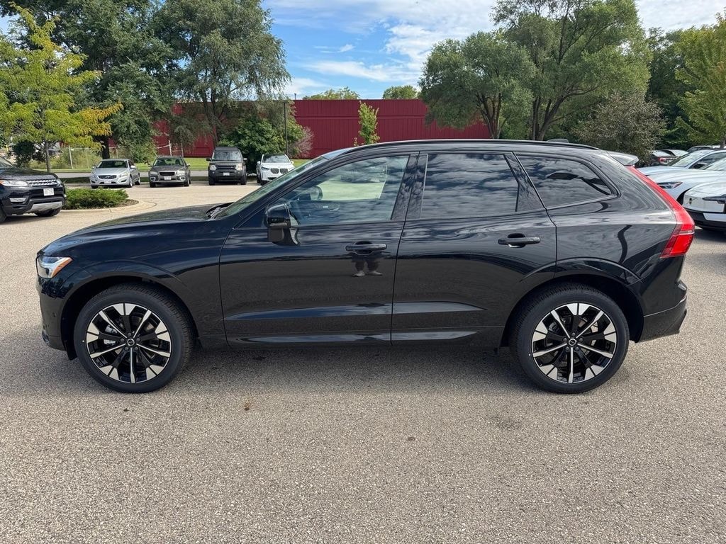 New 2026 Volvo XC60 B5 Plus SUV