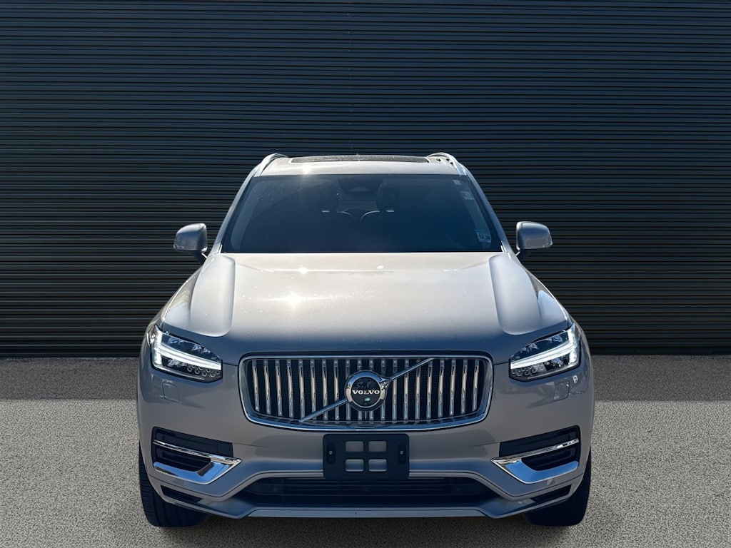 Certified 2024 Volvo XC90 plug-in hybrid T8 Plus 6-Seater SUV