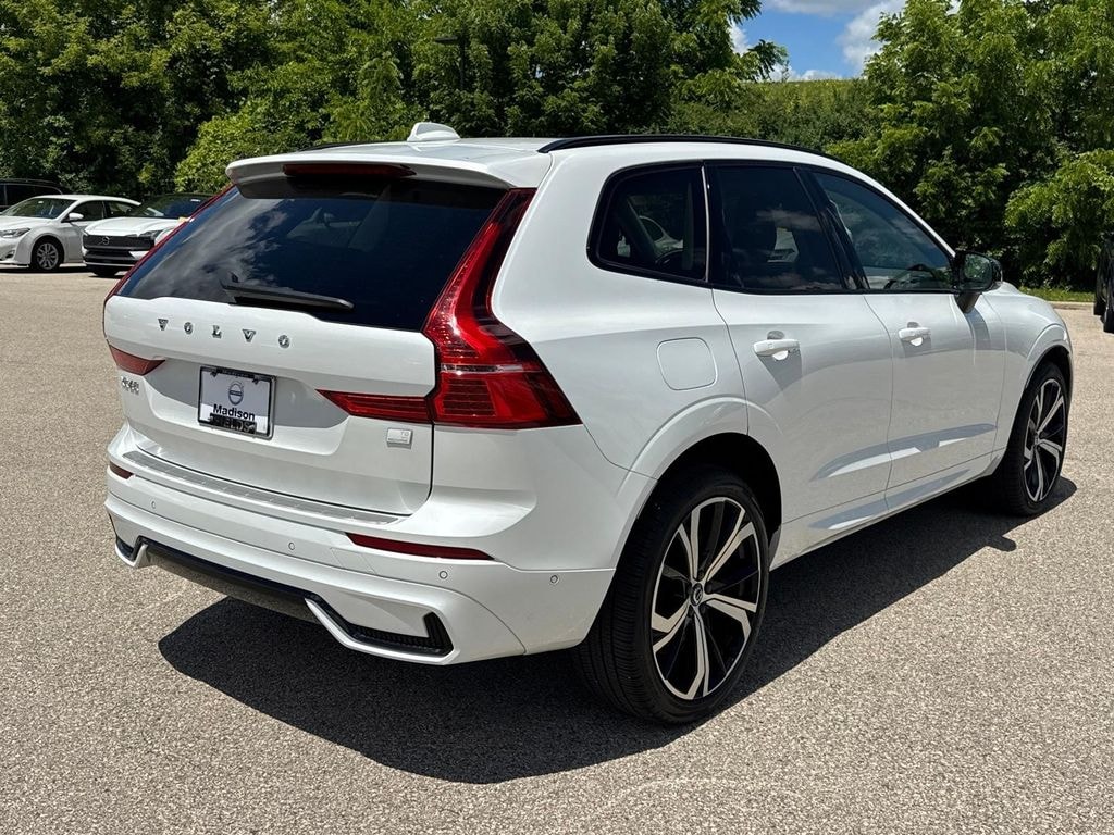 Certified 2023 Volvo XC60 Recharge Plug-In Hybrid Ultimate Dark SUV