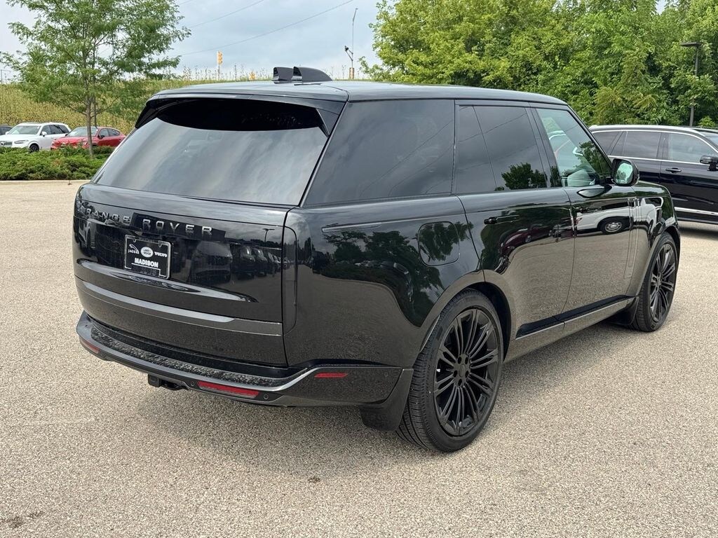 Used 2026 Land Rover Range Rover P530 Autobiography SUV