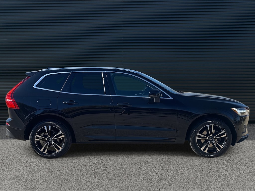 Used 2019 Volvo XC60 T5 Momentum SUV