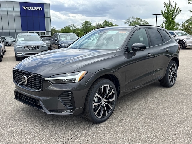 New 2025 Volvo XC60 B5 Plus AWD SUV for sale in Madison, WI