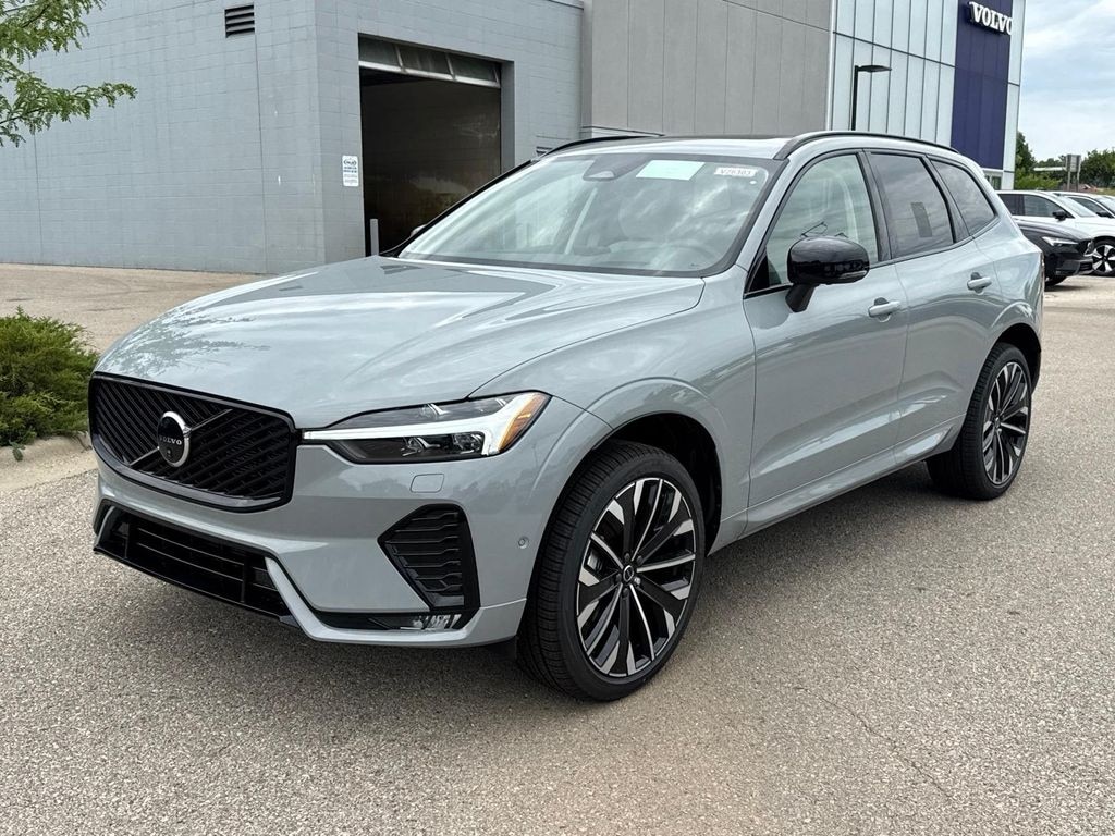 New 2026 Volvo XC60 B5 Ultra SUV