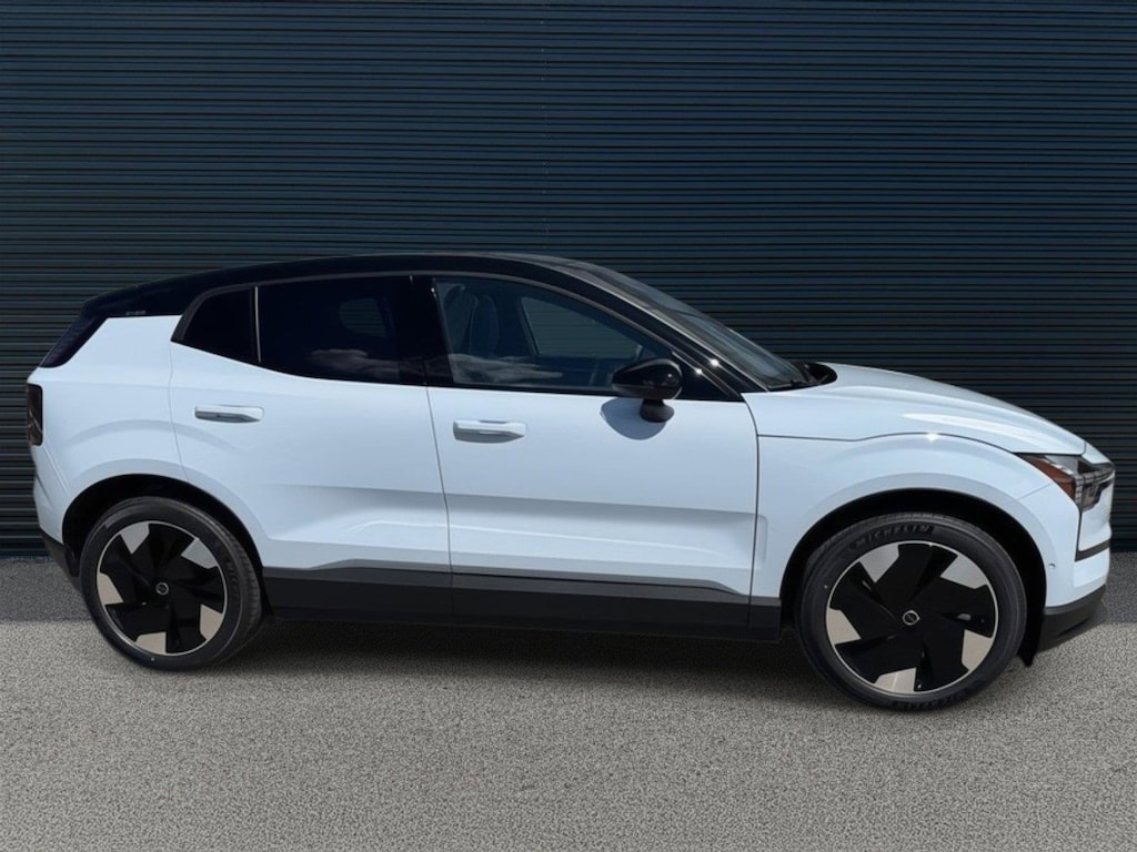 New 2025 Volvo EX30 Twin Motor Ultra SUV