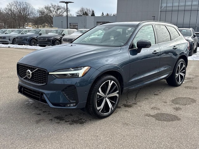 Used 2023 Volvo XC60 B5 AWD Ultimate Dark SUV for sale in Madison, WI