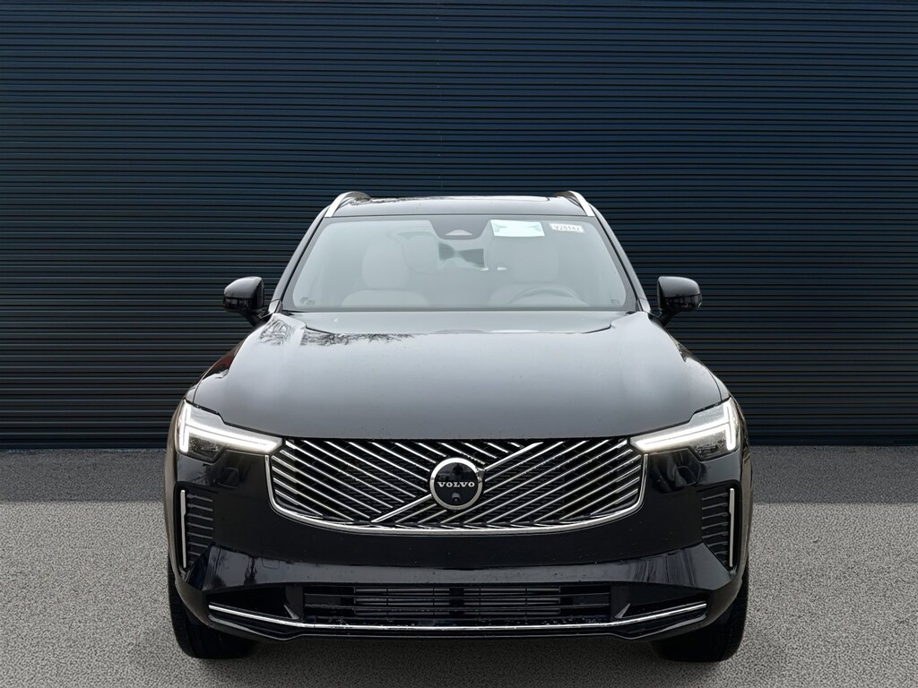 New 2026 Volvo XC90 plug-in hybrid T8 Plus 7-Seater SUV
