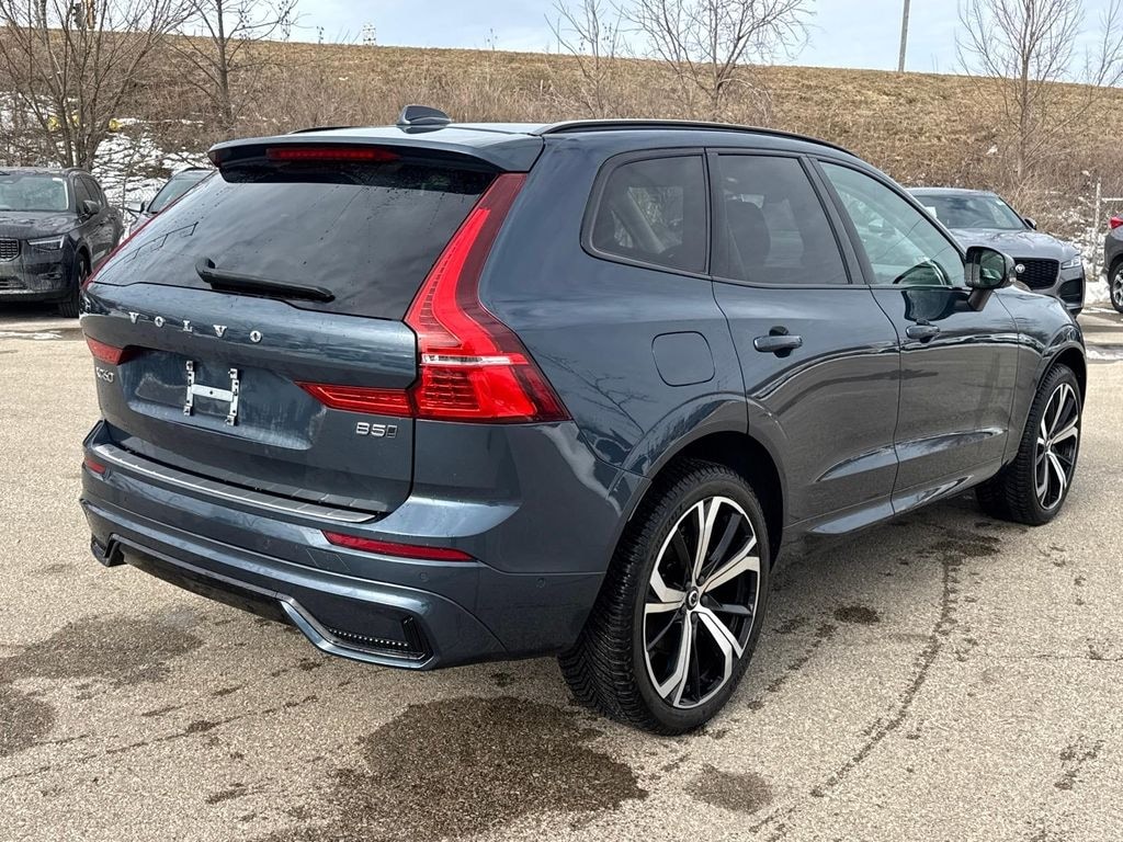 Used 2023 Volvo XC60 B5 AWD Ultimate Dark SUV