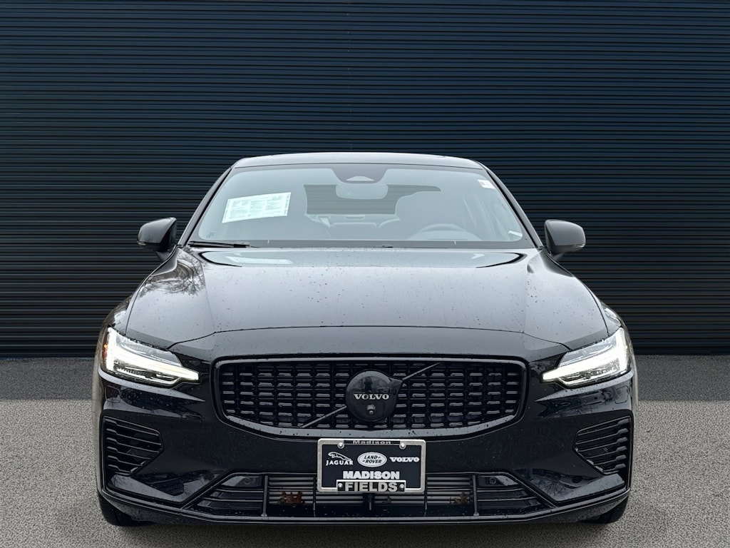 Certified 2024 Volvo S60 plug-in hybrid T8 Ultimate Black Edition Sedan