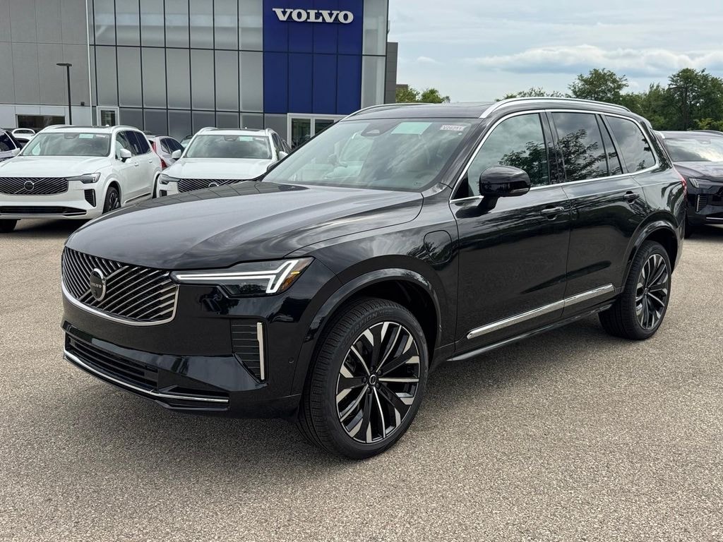 New 2026 Volvo XC90 plug-in hybrid T8 Plus 7-Seater SUV