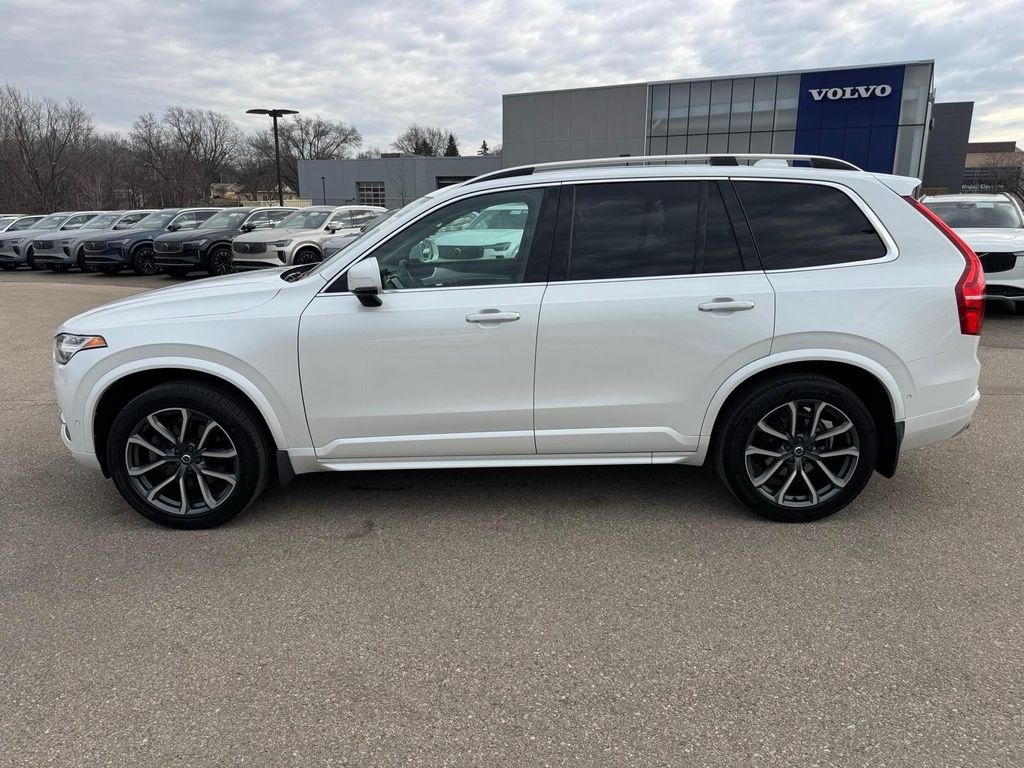Used 2018 Volvo XC90 T5 AWD Momentum SUV