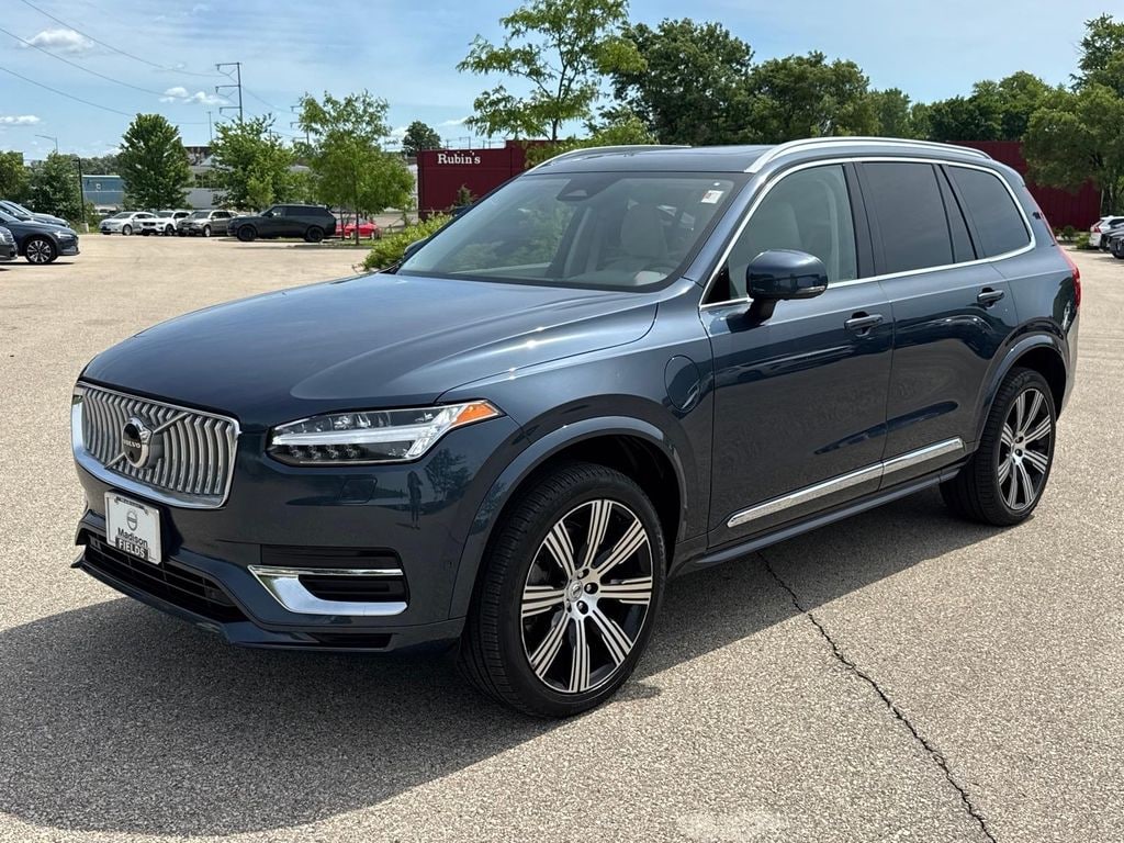 Certified 2024 Volvo XC90 plug-in hybrid T8 Plus 6-Seater SUV