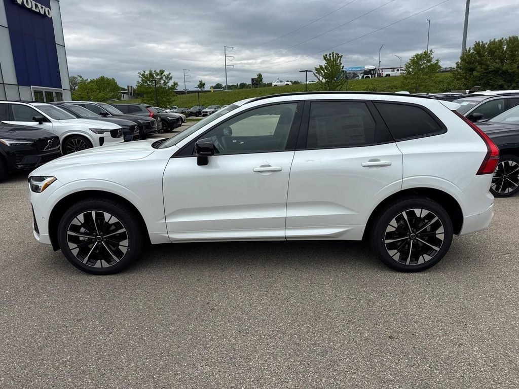 New 2026 Volvo XC60 B5 Plus SUV