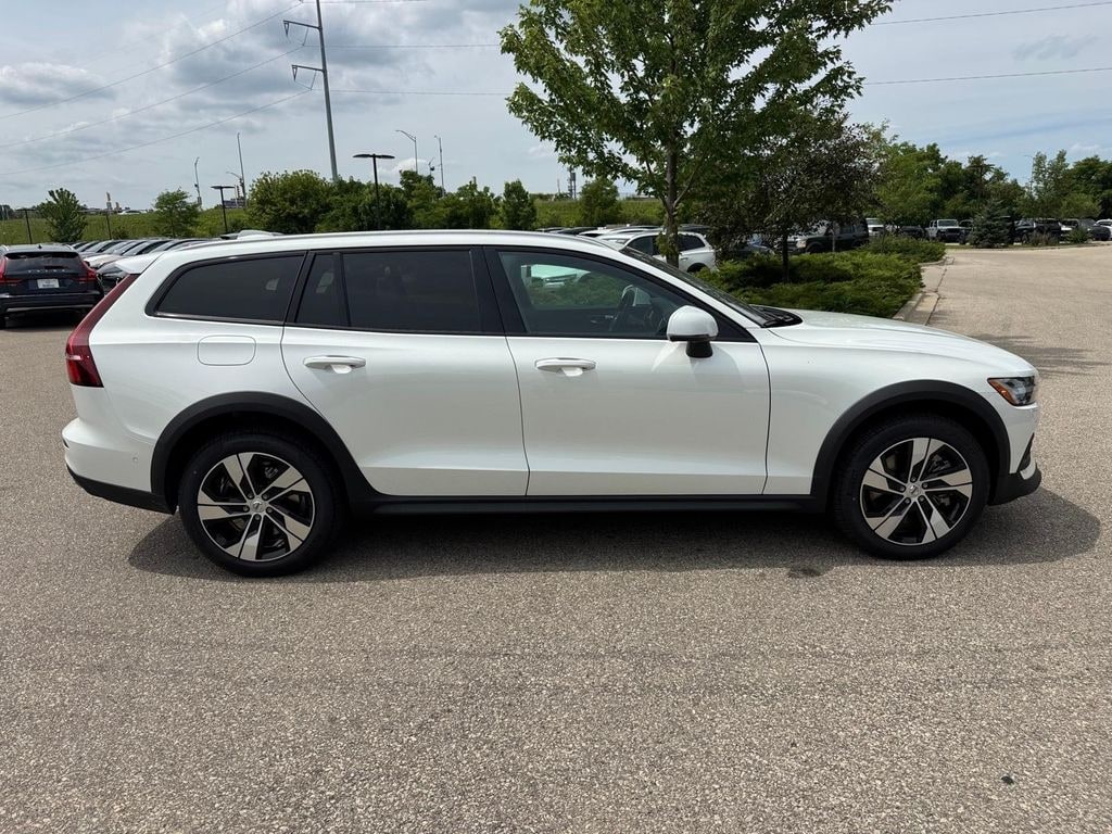 New 2026 Volvo V60 Cross Country B5 Plus Wagon