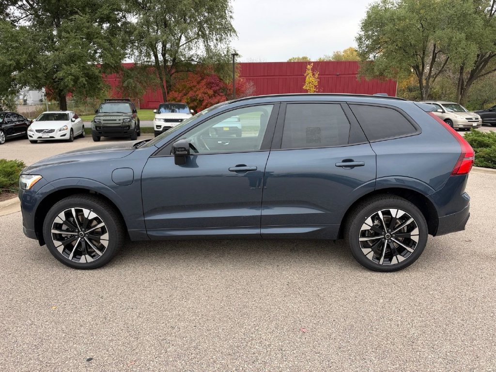 New 2027 Volvo XC60 Plus SUV