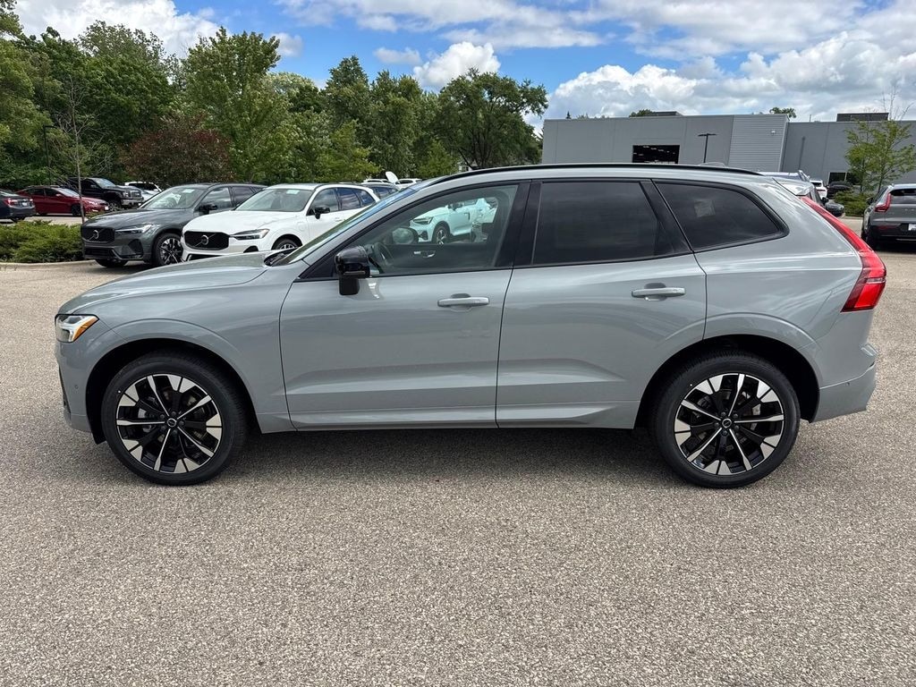 New 2026 Volvo XC60 B5 Plus SUV