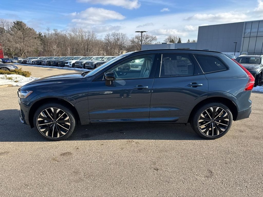 New 2026 Volvo XC60 B5 Ultra SUV