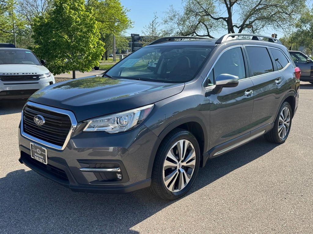 2019 Subaru Ascent Touring's photo