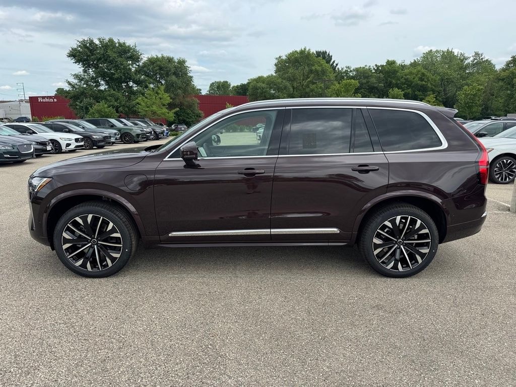 New 2026 Volvo XC90 plug-in hybrid T8 Ultra 7-Seater SUV