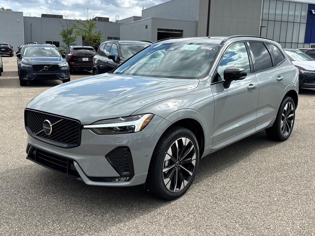 New 2026 Volvo XC60 B5 Plus SUV