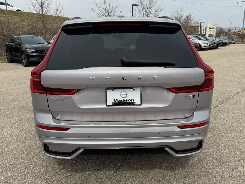 New 2026 Volvo XC60 B5 Plus SUV