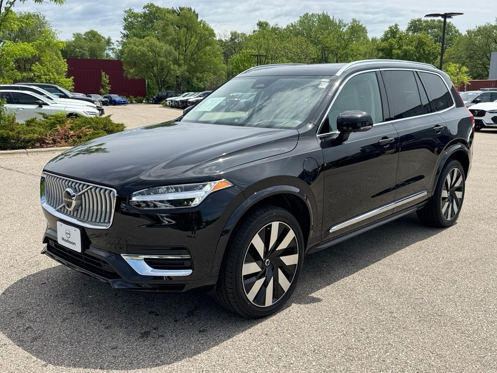 2024 Volvo XC90 T8 Recharge Ultimate 6-Seater 4WD's photo