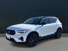 2026 Volvo XC40 B5 Ultra Black Edition AWD SUV