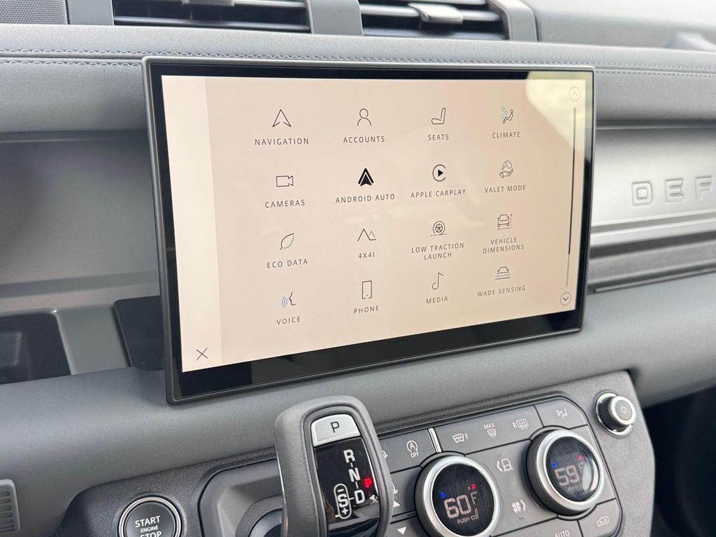 2025 Land Rover Defender V8 - Photo 18