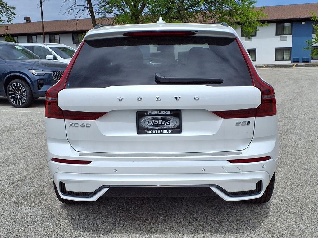 New 2026 Volvo XC60 B5 Plus SUV