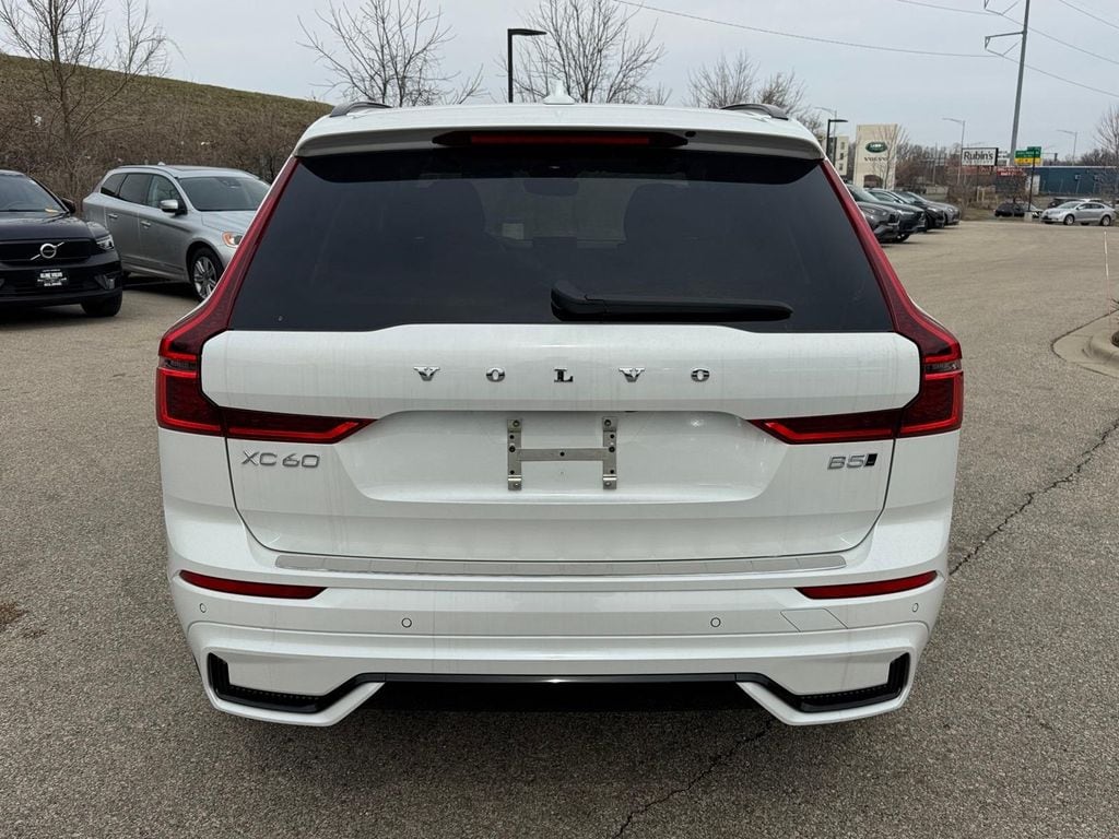 New 2026 Volvo XC60 B5 Plus SUV