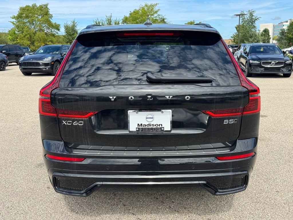New 2026 Volvo XC60 B5 Plus SUV