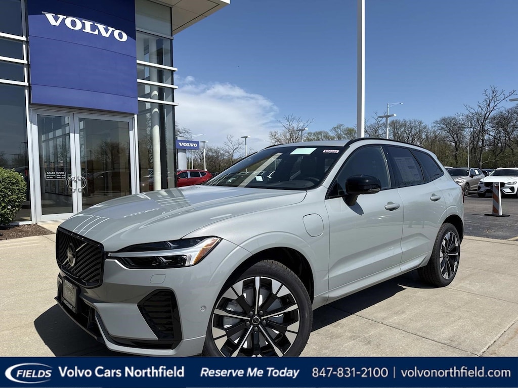 New 2026 Volvo XC60 plug-in hybrid T8 Plus SUV