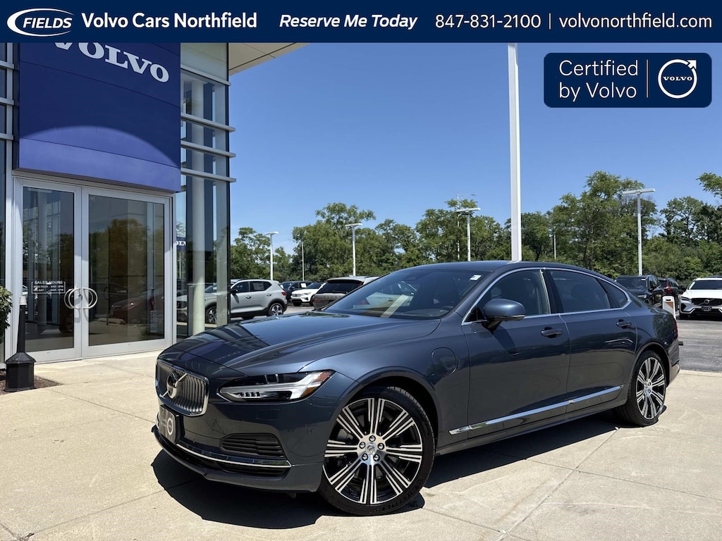 Certified 2024 Volvo S90 plug-in hybrid Ultimate Sedan