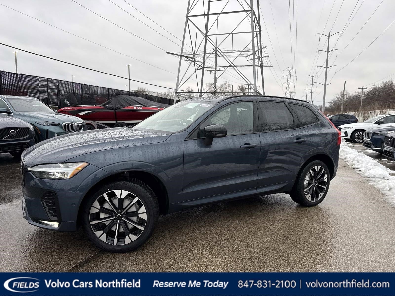 2026 Volvo XC60 Plus's photo