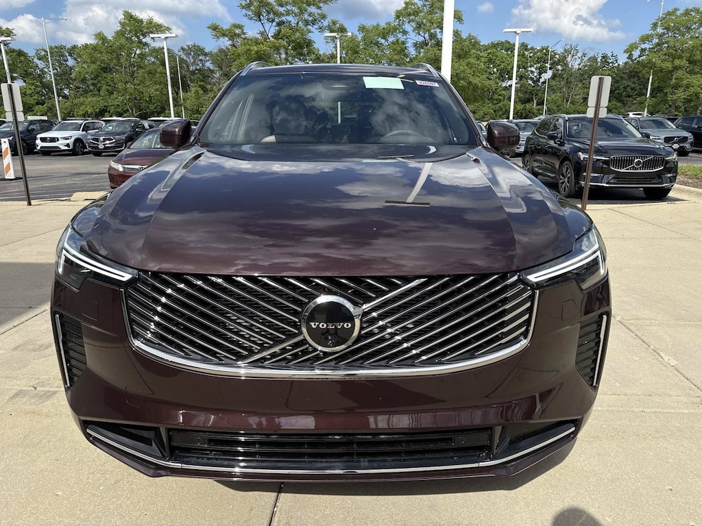 New 2026 Volvo XC90 plug-in hybrid T8 Plus 7-Seater SUV