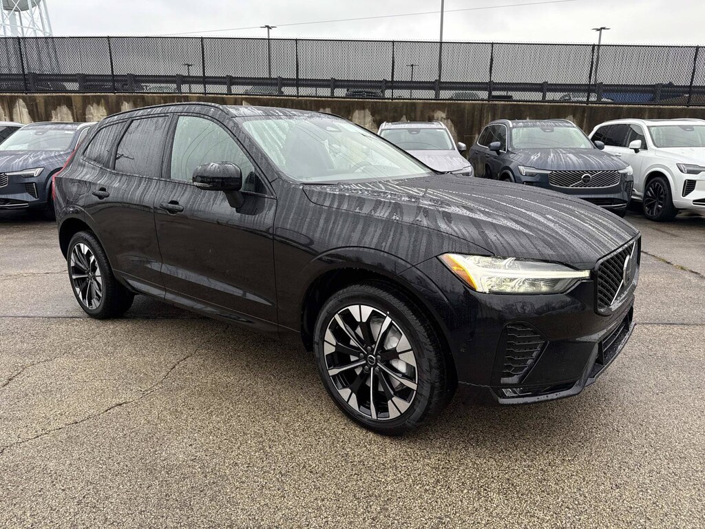 New 2026 Volvo XC60 B5 Plus SUV