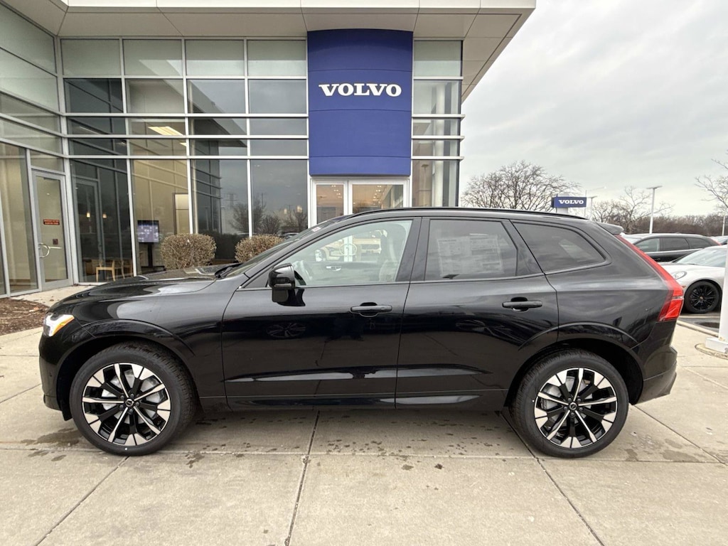 New 2026 Volvo XC60 B5 Plus SUV