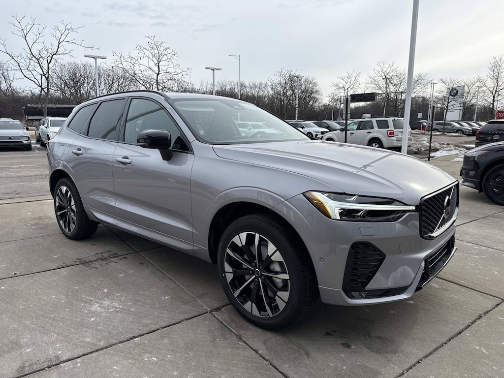 New 2026 Volvo XC60 B5 Plus SUV